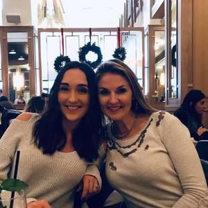 Meet your Posher, Lindsay